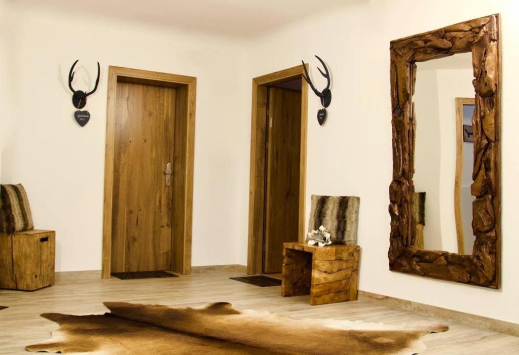 Apartments Mooshof Нойщифт им Щубайтал Екстериор снимка